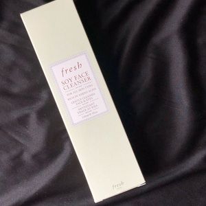 Fresh Soy Face Cleanser